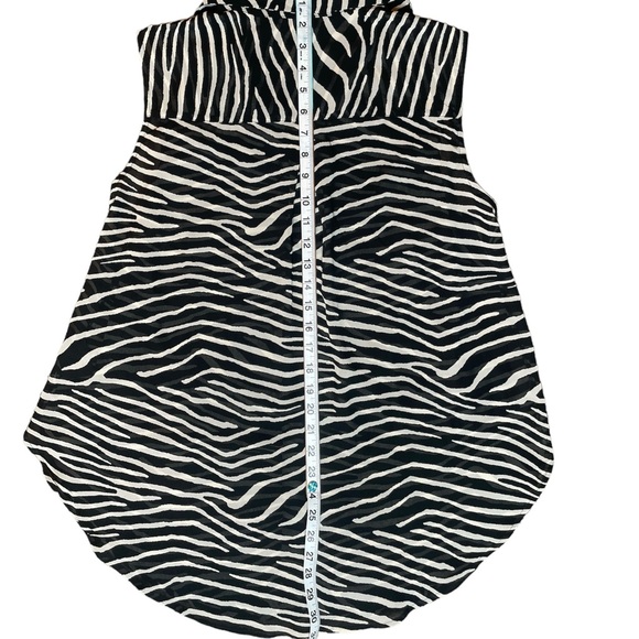 H&M women’s ☀️ black white zebra print sheer tank 12 - Picture 11 of 12